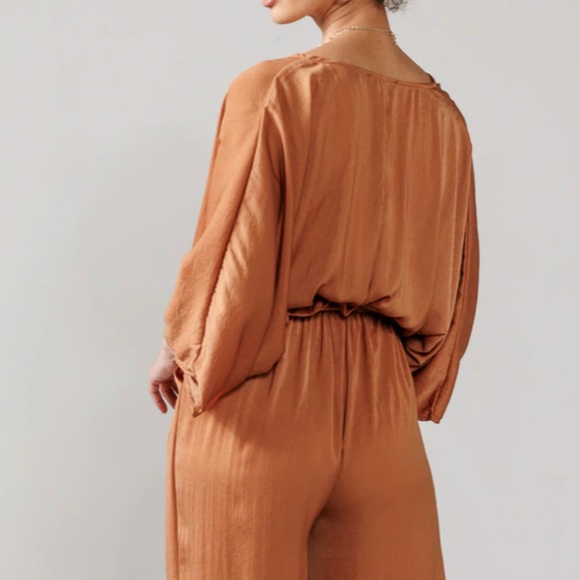 Leland Paperbag Waist Jumpsuit in camel size 2XL - Picture 1 of 2